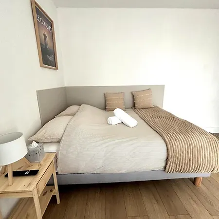 Renove, Proche Clinique Pasteur, Ubo, Parking Prive Gratuit Apartment Brest